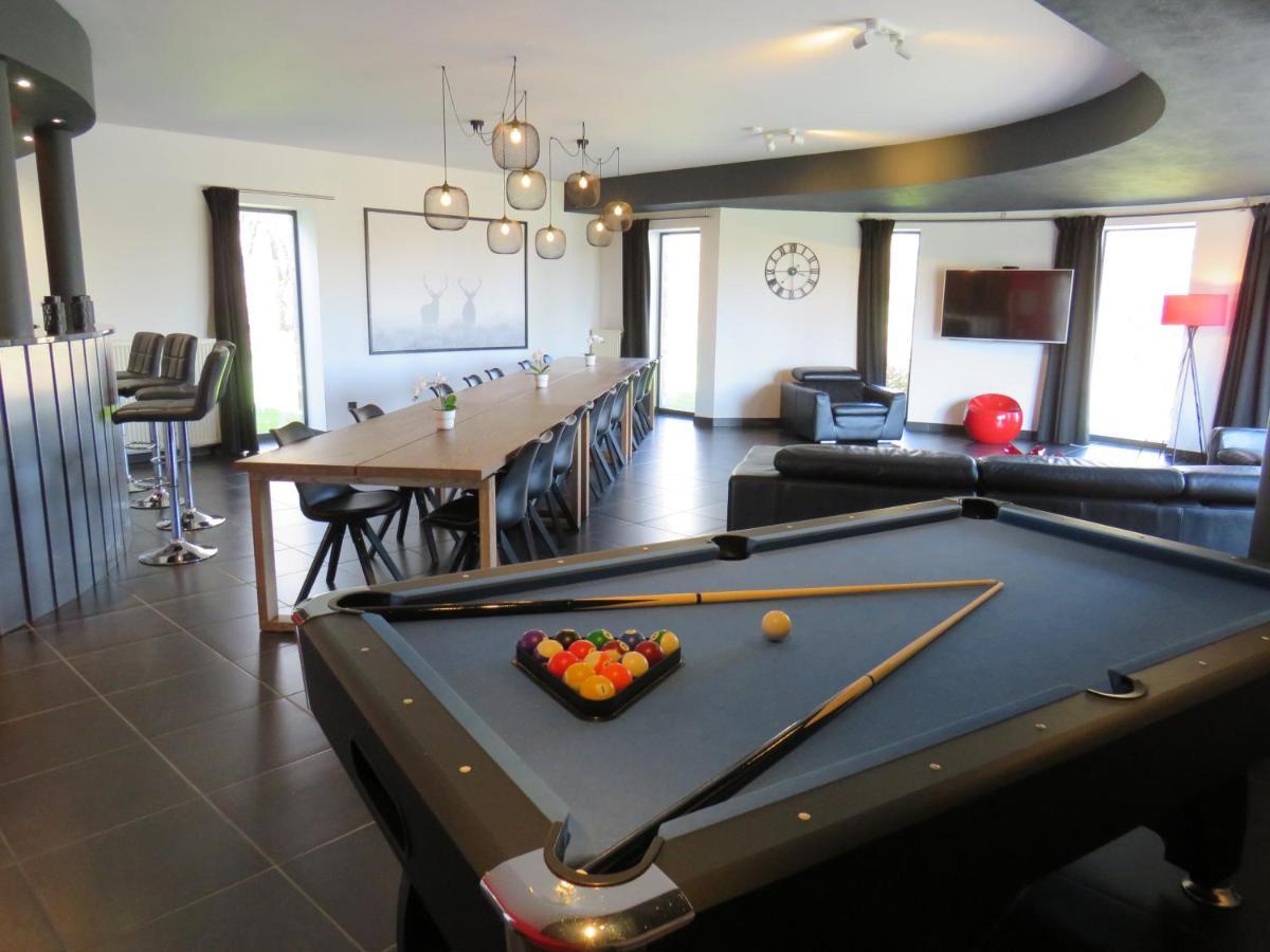 Oxygen House, Holiday And Team Building Ovifat Bagian luar foto